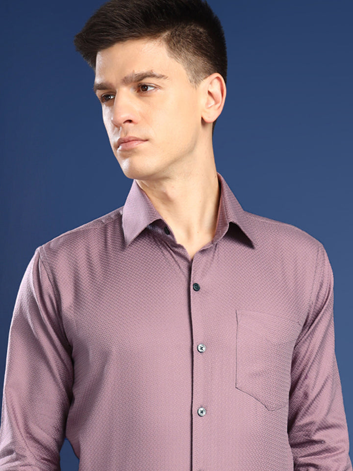 Men Mauve Solid Giza Cotton Dobby Slim Fit Formal Shirt