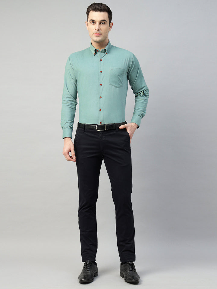 Hancock Men Olive Solid Pure Cotton Slim Fit Casual Shirt