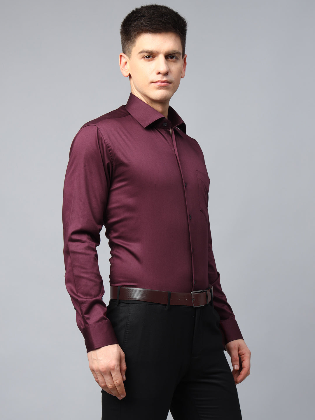 Men Maroon Solid Cotton Satin Slim Fit Formal Shirt