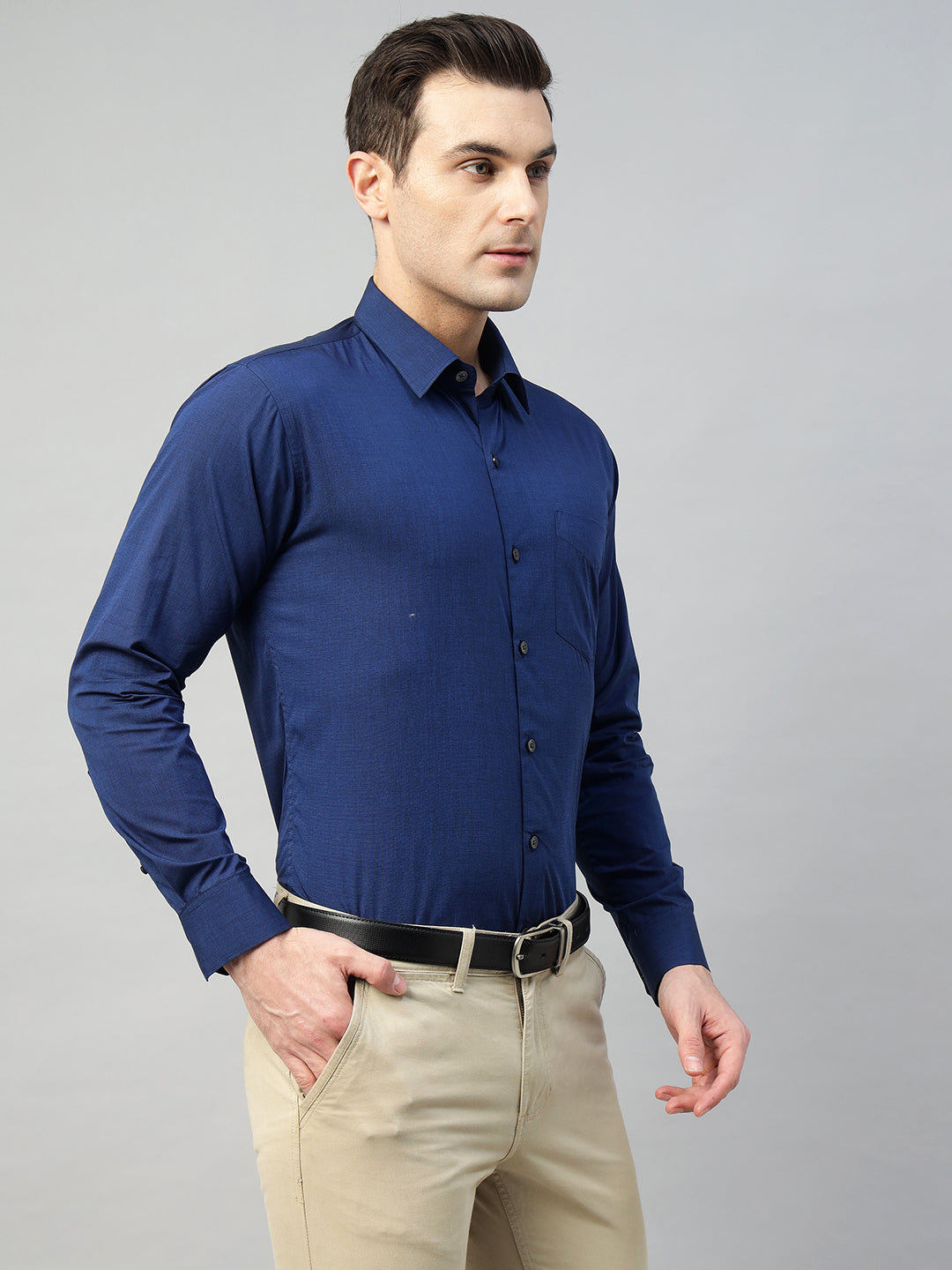Hancock Men Navy Blue Solid Pure Cotton Slim Fit Formal Shirt