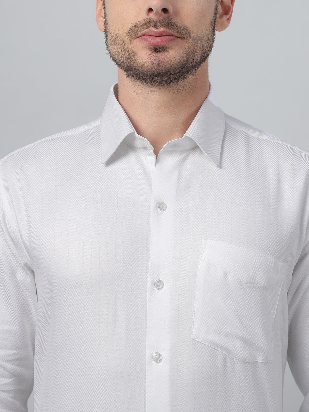 Hancock Men White Solid Spread Collar Slim Fit Formal Shirt