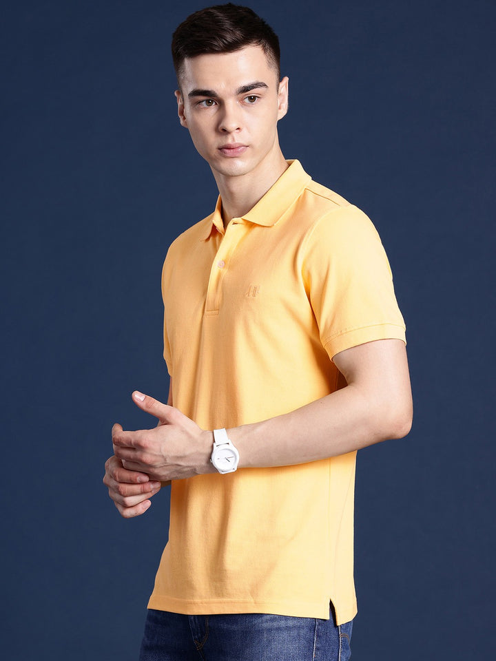 Men Yellow Solid Pure Cotton Slim Fit T-Shirt