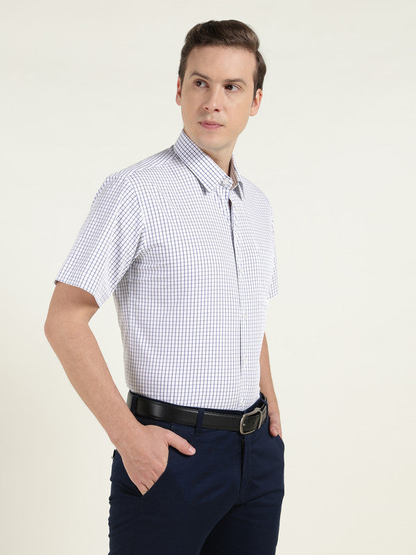 Men White & Blue Checked Slim Fit Wrinkle Ressistant Pure Cotton Stretch Formal Shirt