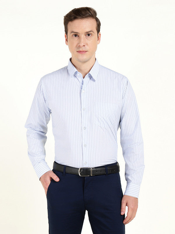 Men Blue Striped Wrinkle Ressistant Slim Fit Pure Cotton Formal Shirt