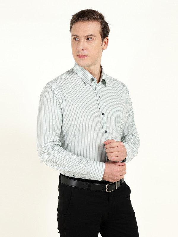 Men Green Striped Wrinkle Ressistant Slim Fit Pure Cotton Formal Shirt