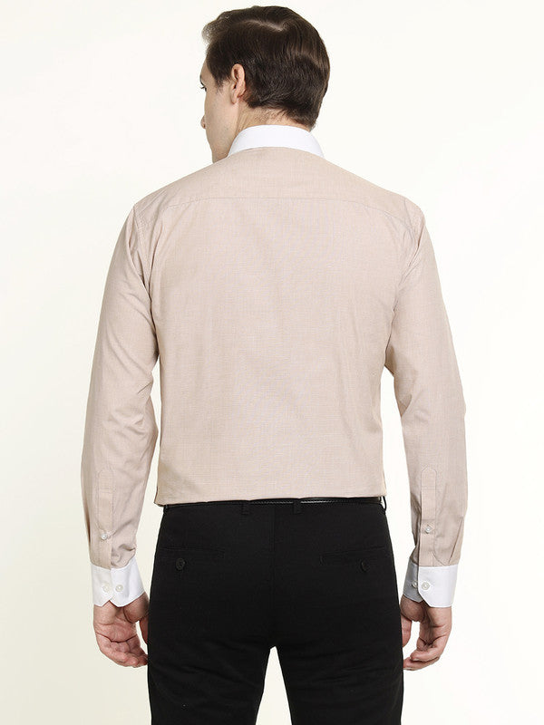 Men Beige Solid Chambray Weave Pure Cotton Slim Fit Formal Shirt