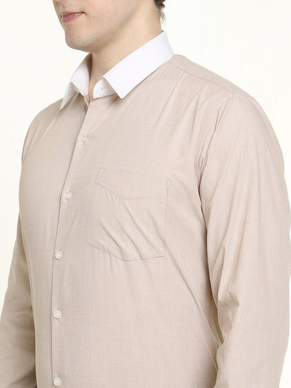 Men Beige Solid Chambray Weave Pure Cotton Slim Fit Formal Shirt