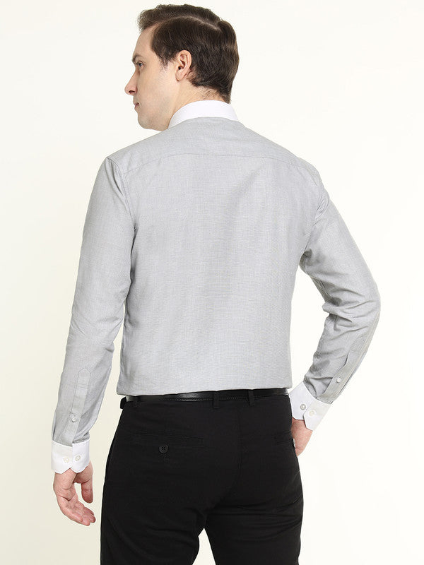 Men Grey Solid Chambray Weave Pure Cotton Slim Fit Formal Shirt