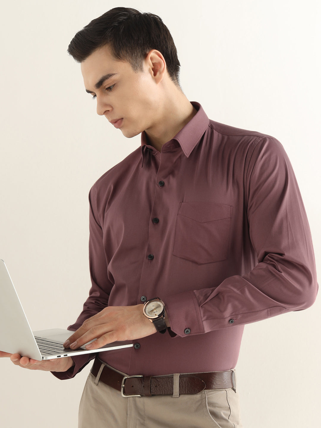 Hancock Men Taupe Mauve Solid Cotton Blend Slim Fit Formal Shirt