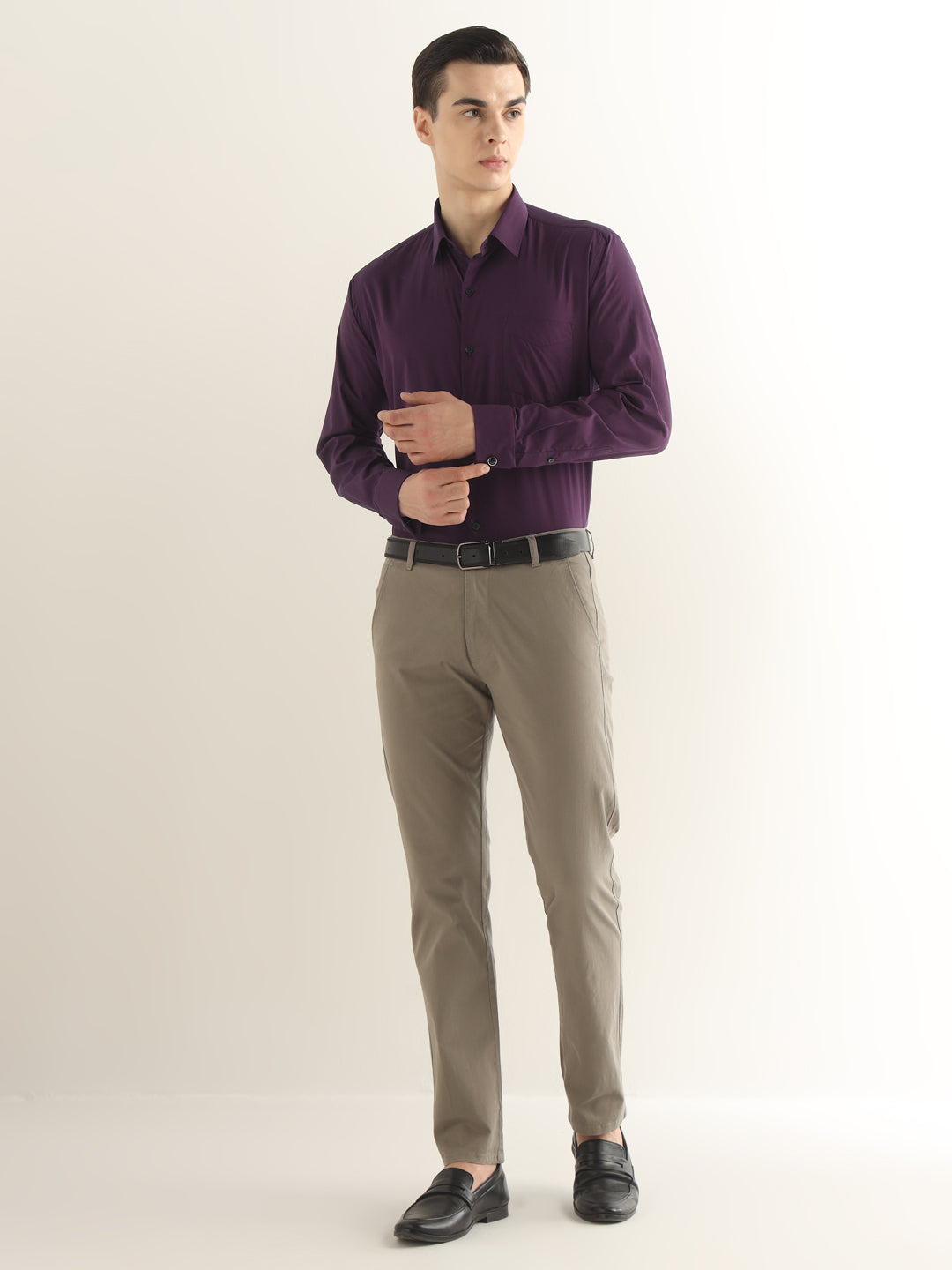 Hancock Men Purple Solid Pure Cotton Slim Fit Formal Shirt