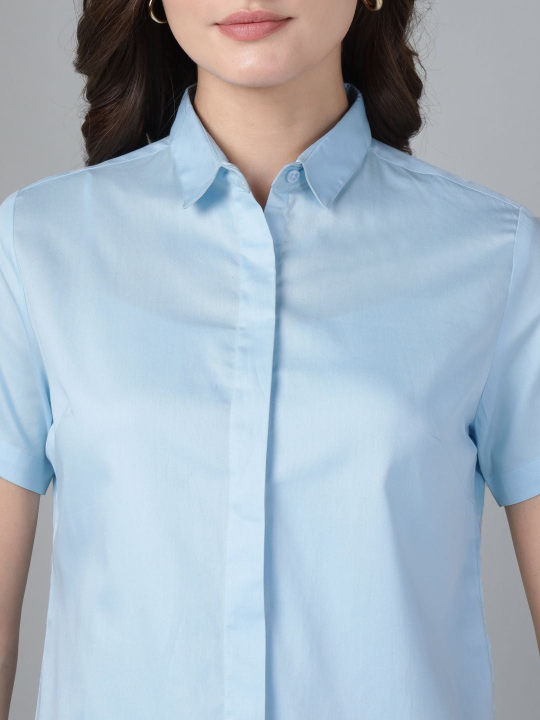 Hancock Women Sky Blue Solid Pure Cotton Short Sleeve Slim Fit Casual Shirt