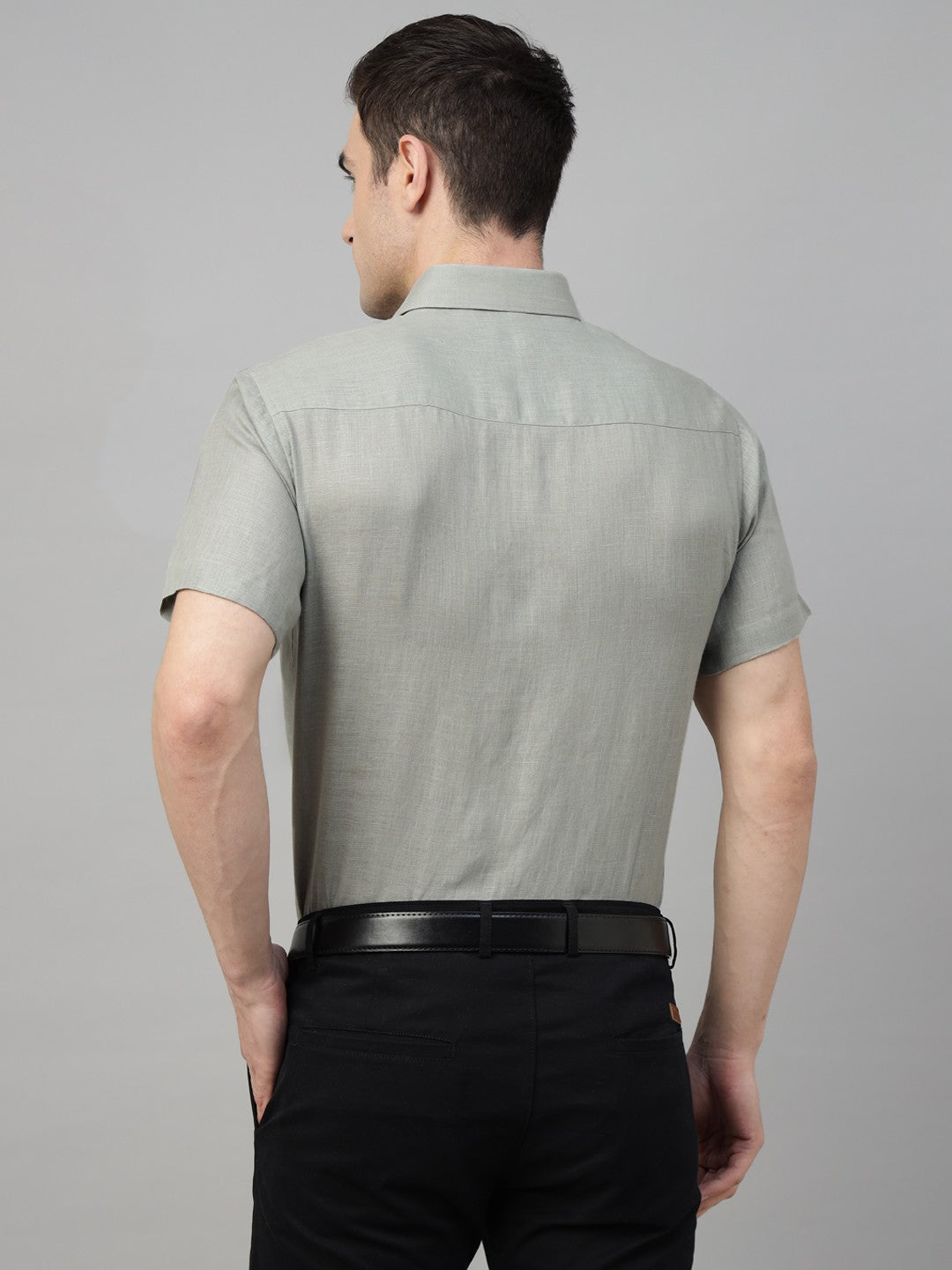 Men Basil Green Solid Pure Linen Slim Fit Formal Shirt