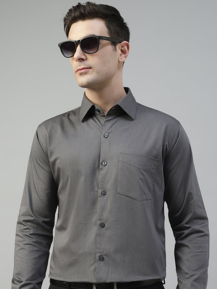 Men Grey Self Design Pure Cotton Wrinkle Resistant Slim Fit Formal Shirt