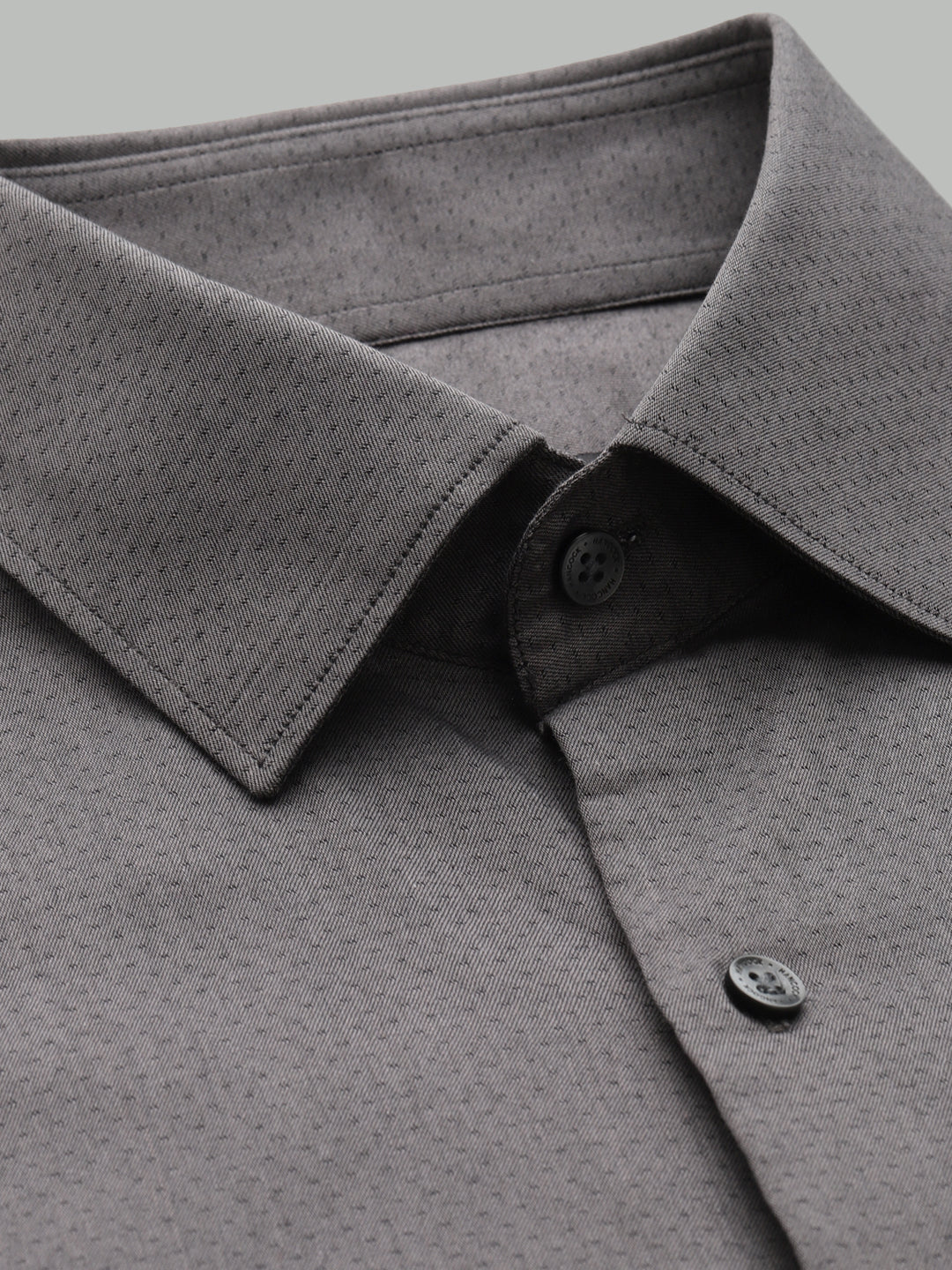 Men Grey Self Design Pure Cotton Wrinkle Resistant Slim Fit Formal Shirt