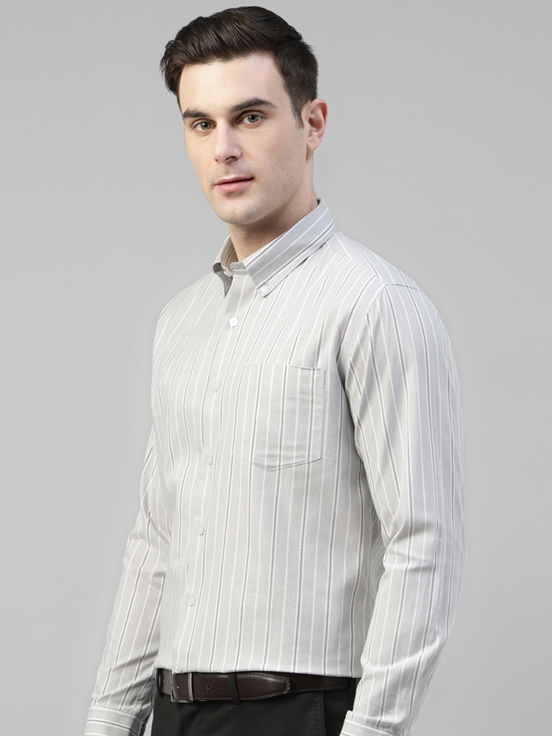 Men Grey & White Vertical Striped Wrinkle Resistant Pure Cotton Slim Fit Formal Shirt