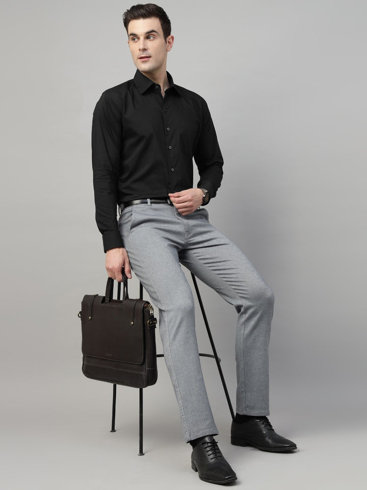 Men Black Red Solid Stretchable Slim Fit Formal Shirt