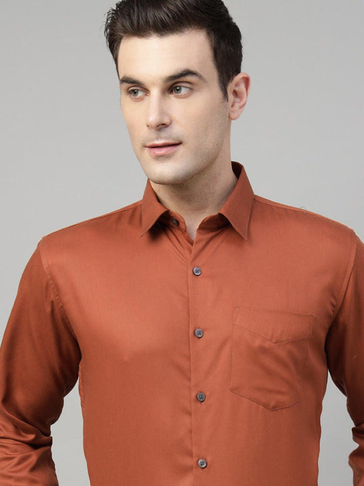 Men Rust Solid Cotton Slim Fit Formal Shirt