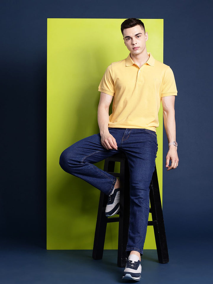Men Yellow Solid Pure Cotton Slim Fit T-Shirt