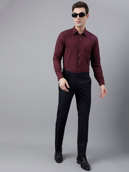 Burgundy Solid Plaided Flannel Pure Cotton Slim Fit Formal Shirt