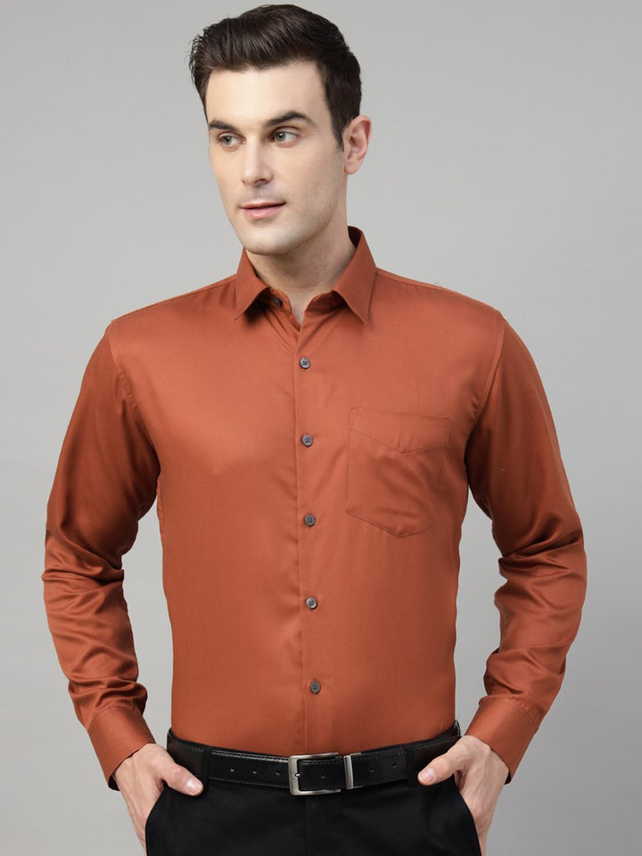 Men Rust Solid Cotton Slim Fit Formal Shirt