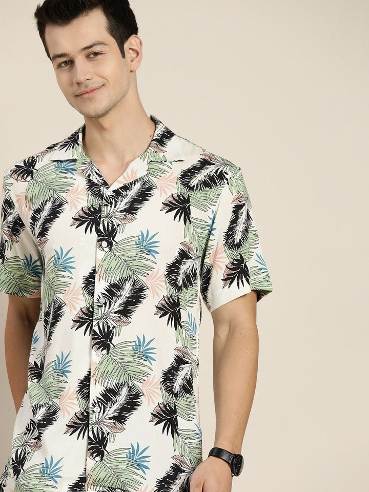 Hancock Men White & Green Prints Viscose Rayon Relaxed Fit Casual Shirt