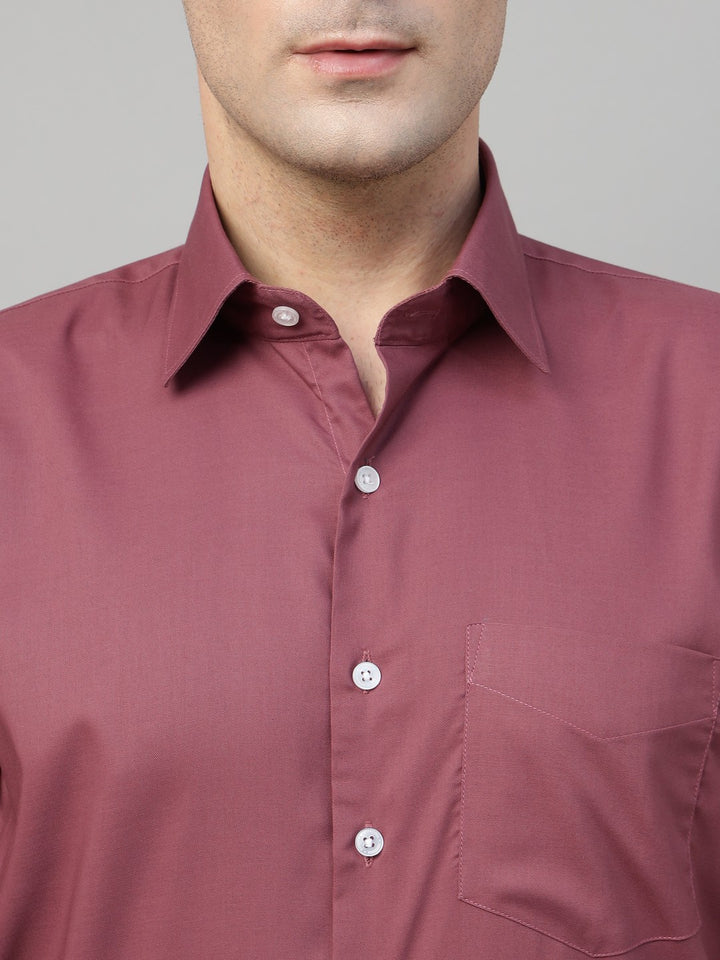 Men Grape Red Solid Stretchable Slim Fit Formal Shirt