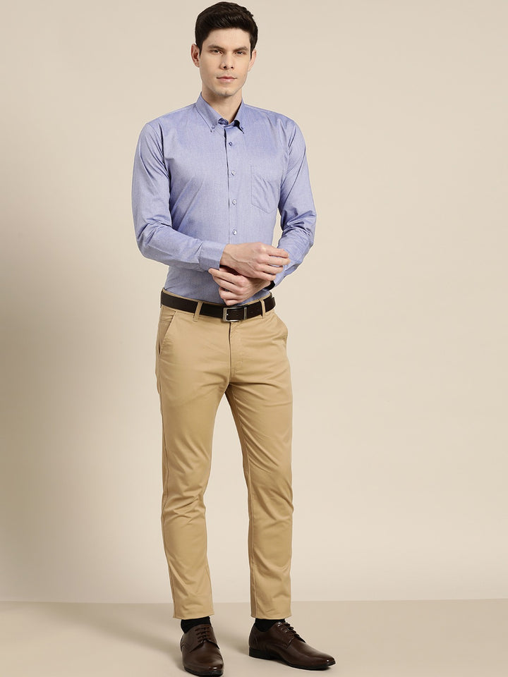 Men Blue Solid Chambray Button Down Collar Slim Fit Formal Shirt