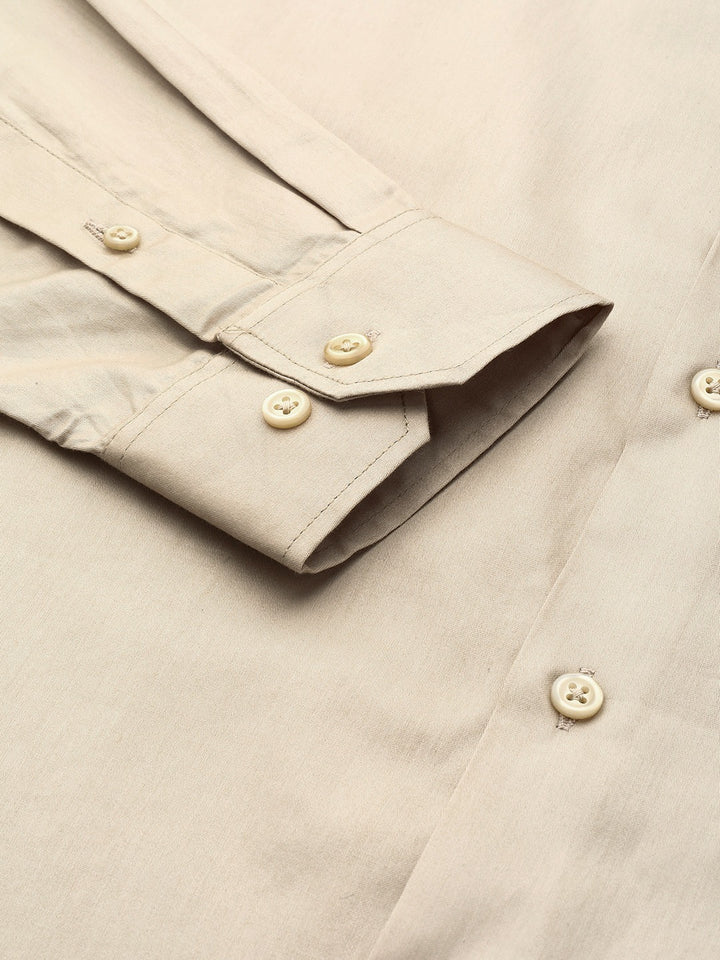 Men Beige Solid Pure Cotton Satin Slim Fit Formal Shirt