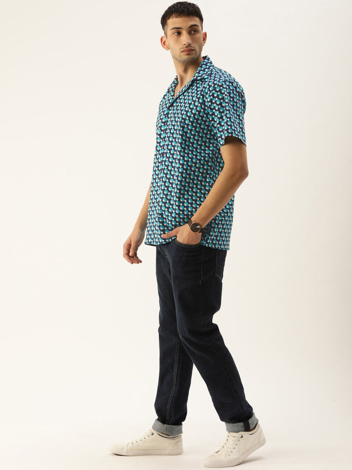 Men Navy & Blue Printed Pure Cotton Relaxed Fit Casual Resort Shirt