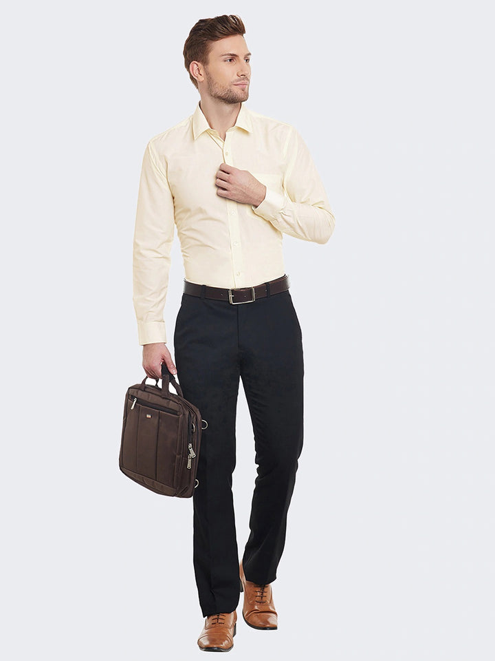 Men Peach Solids Cotton Rich Slim Fit Formal Shirt