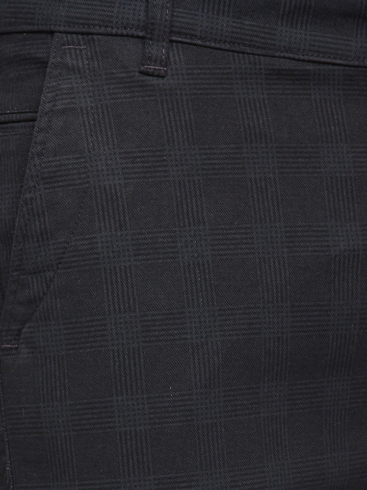 Men Black Checkered Cotton Stretch Slim Fit Non Denim Vintage Trouser
