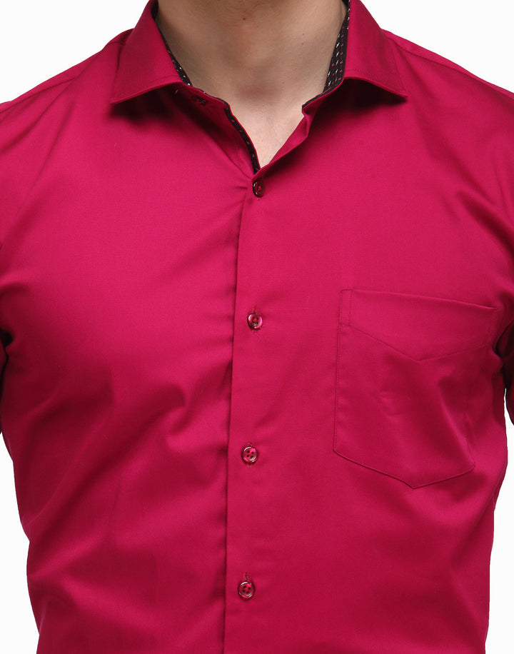 Men Magaenta Slim Fit Solid Satin Pure Cotton Formal Shirt
