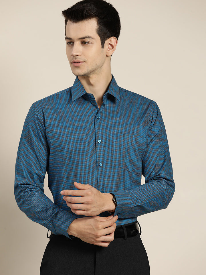 Men Blue Checks Pure Cotton Slim Fit Formal Shirt