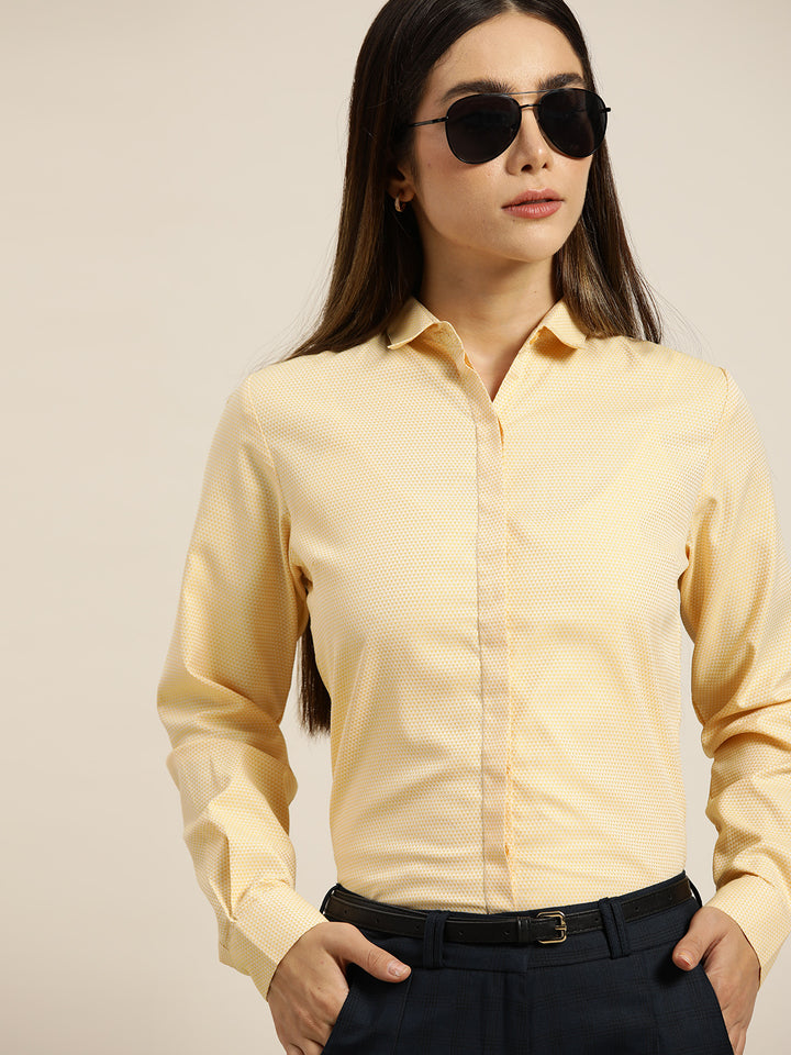 Women Yellow Solids Cotton Rich Slim Fit Formal Shirt