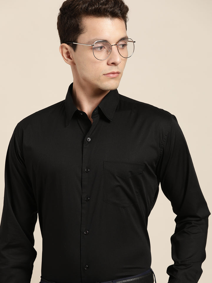 Men Black Solid Pure Cotton Slim Fit Formal Shirt
