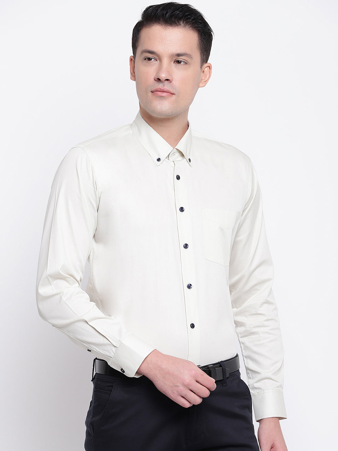 Men Cream Pure Cotton Solid Slim Fit Formal Shirt