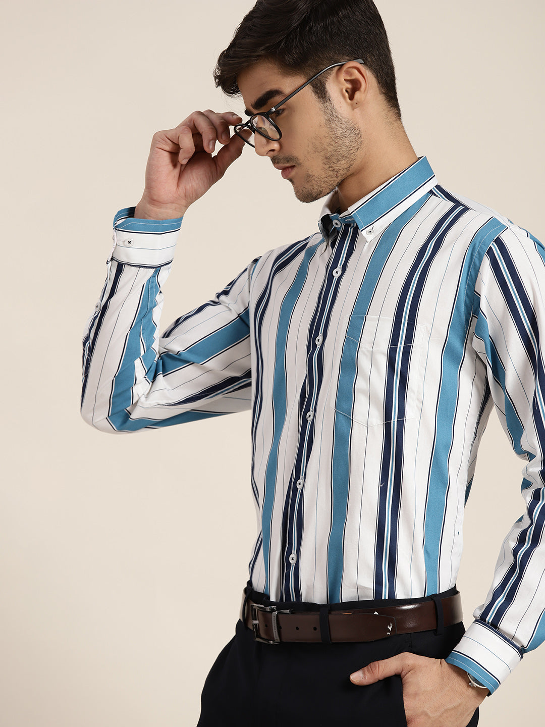 Men White & Navy Striped Pure Cotton Slim Fit Formal Shirt