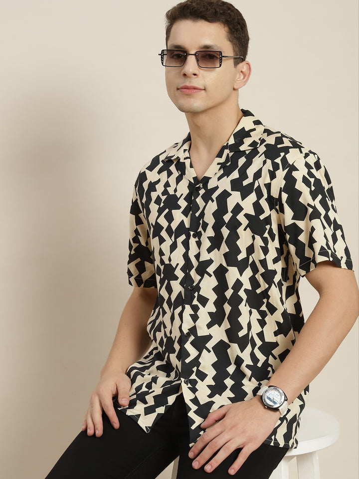 Men Black & Beige Printed Viscose Rayon Regular Fit Casual Resort Shirt