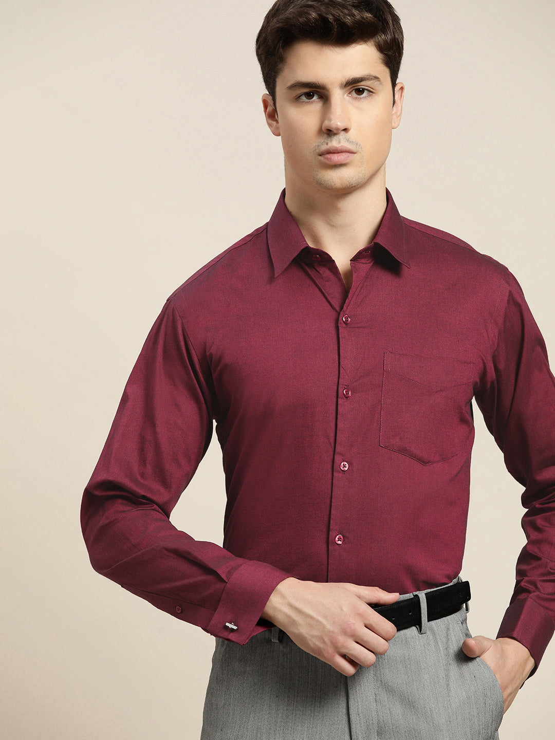 Men Maroon Solid Pure Cotton Slim Fit French Cuff Formal Shirts