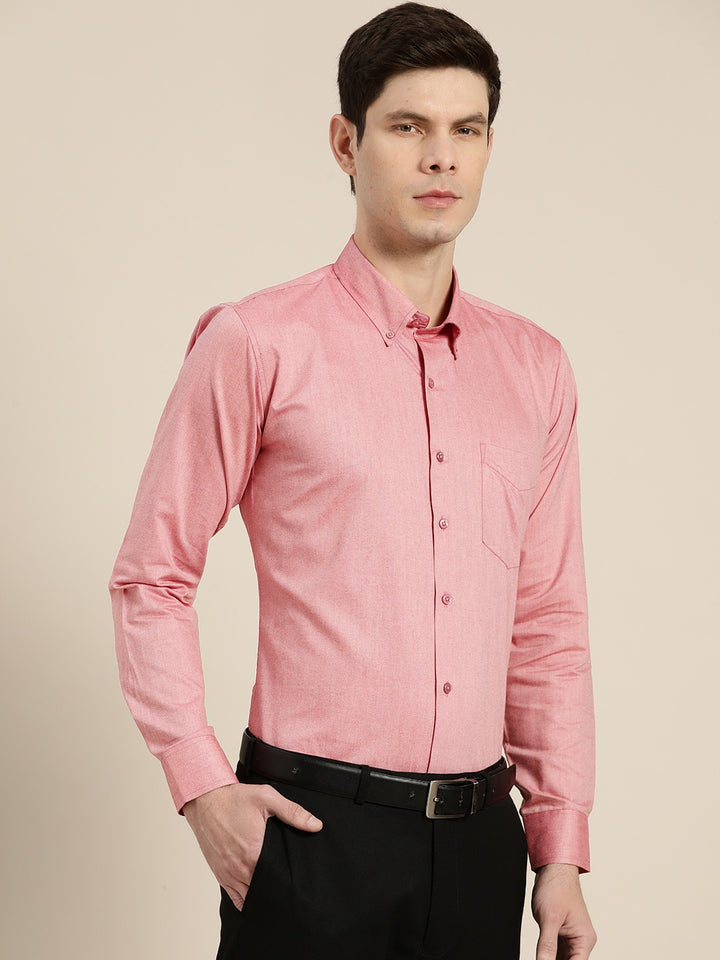 Men Coral Solid Chambray Button Down Collar Slim Fit Formal Shirt