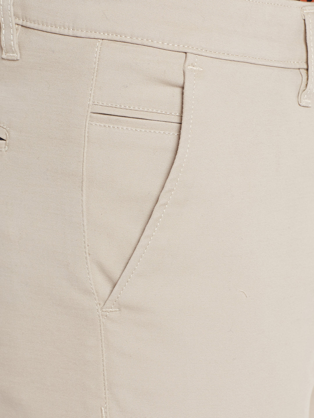 Men Beige Solid Slim Fit Casual Stretchable Chinos Trouser