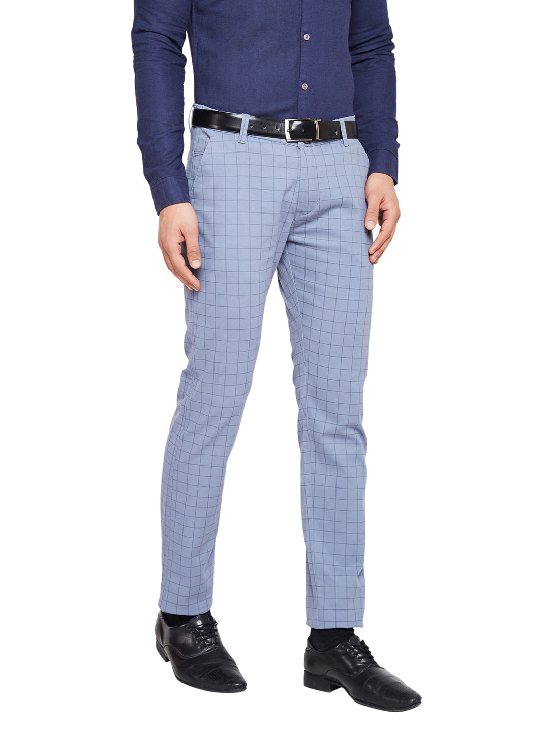 Men Blue & Grey Self Design Checks Stretchable Mid Rise Slim Fit Chinos Trouser