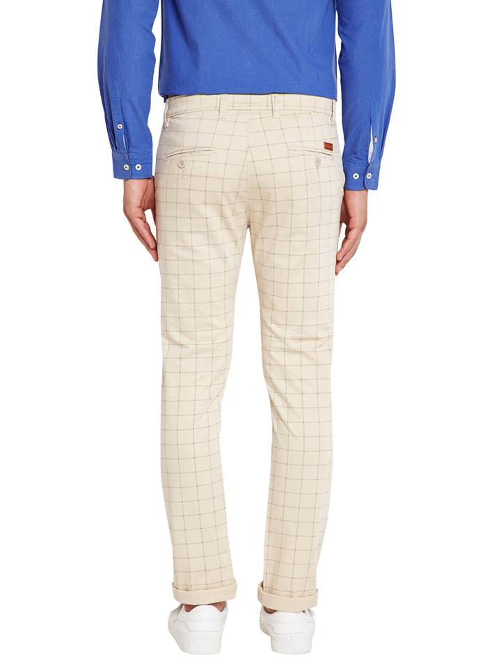 Men Beige Self Design Check Stretchable Mid Rise Slim Fit Chinos Trouser