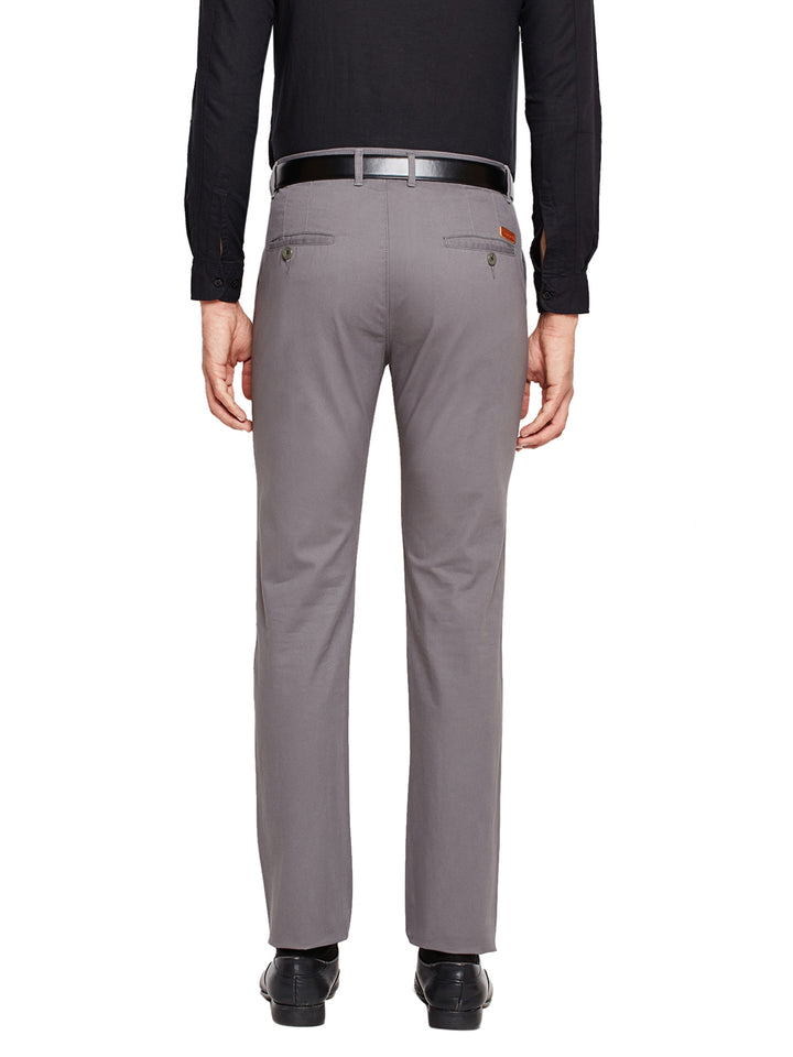 Men Grey Self Design Solid Stretchable Mid Rise Slim Fit Chinos Trouser
