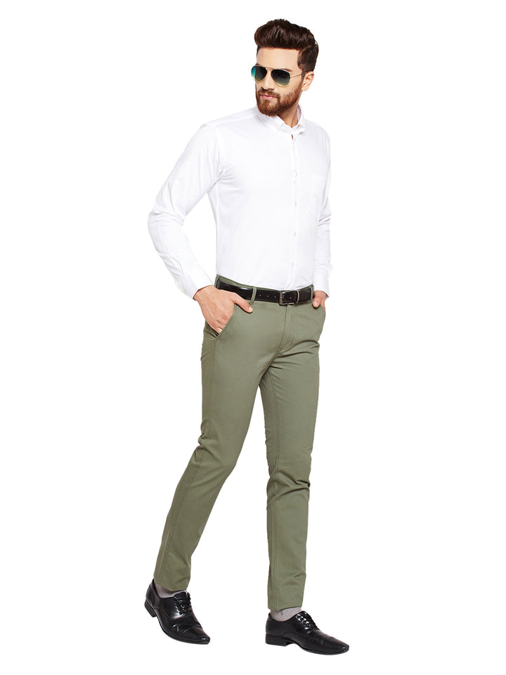 Men Olive Self Design Solid Stretchable Mid Rise Slim Fit Chinos Trouser