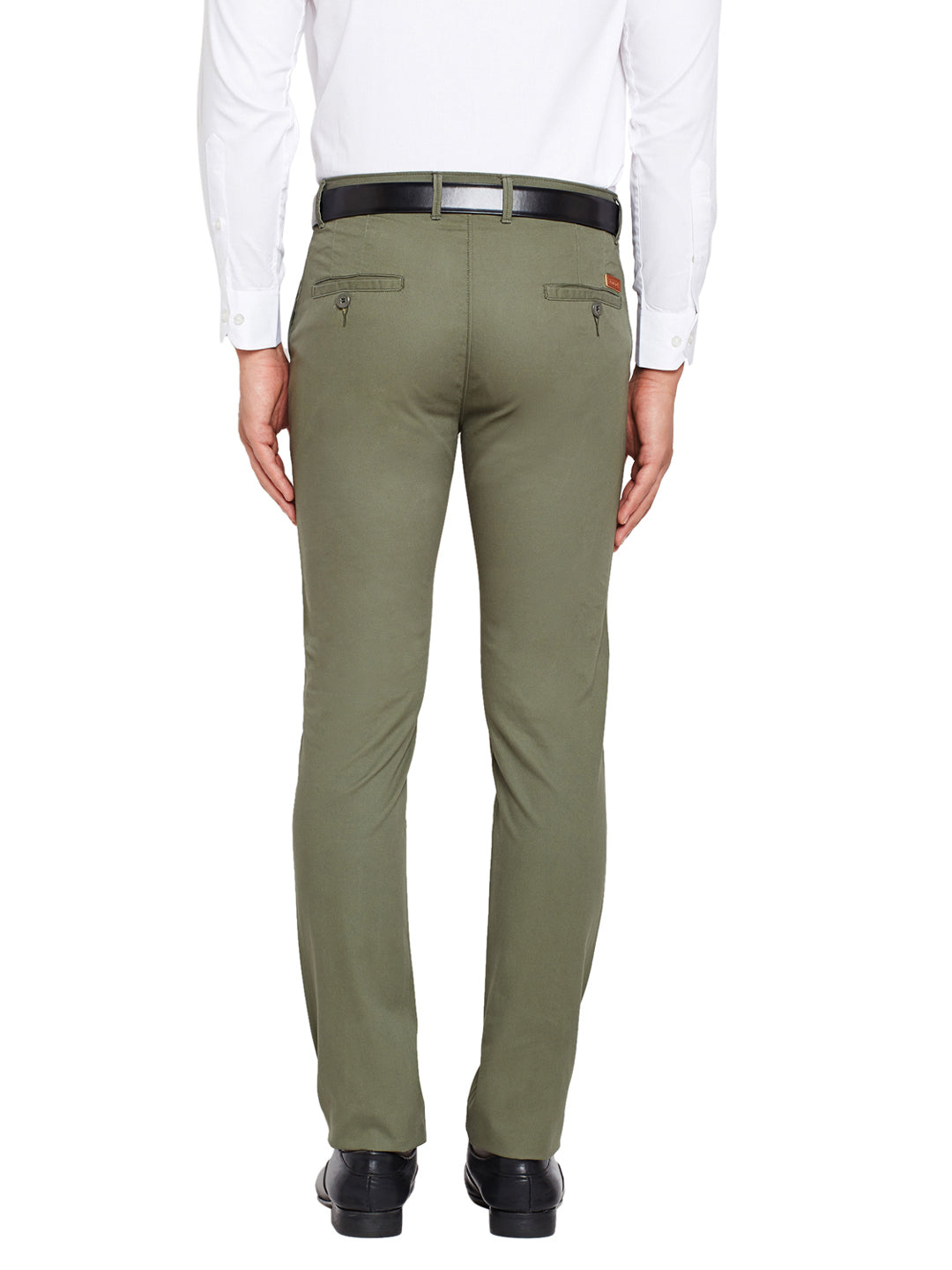 Men Olive Self Design Solid Stretchable Mid Rise Slim Fit Chinos Trouser