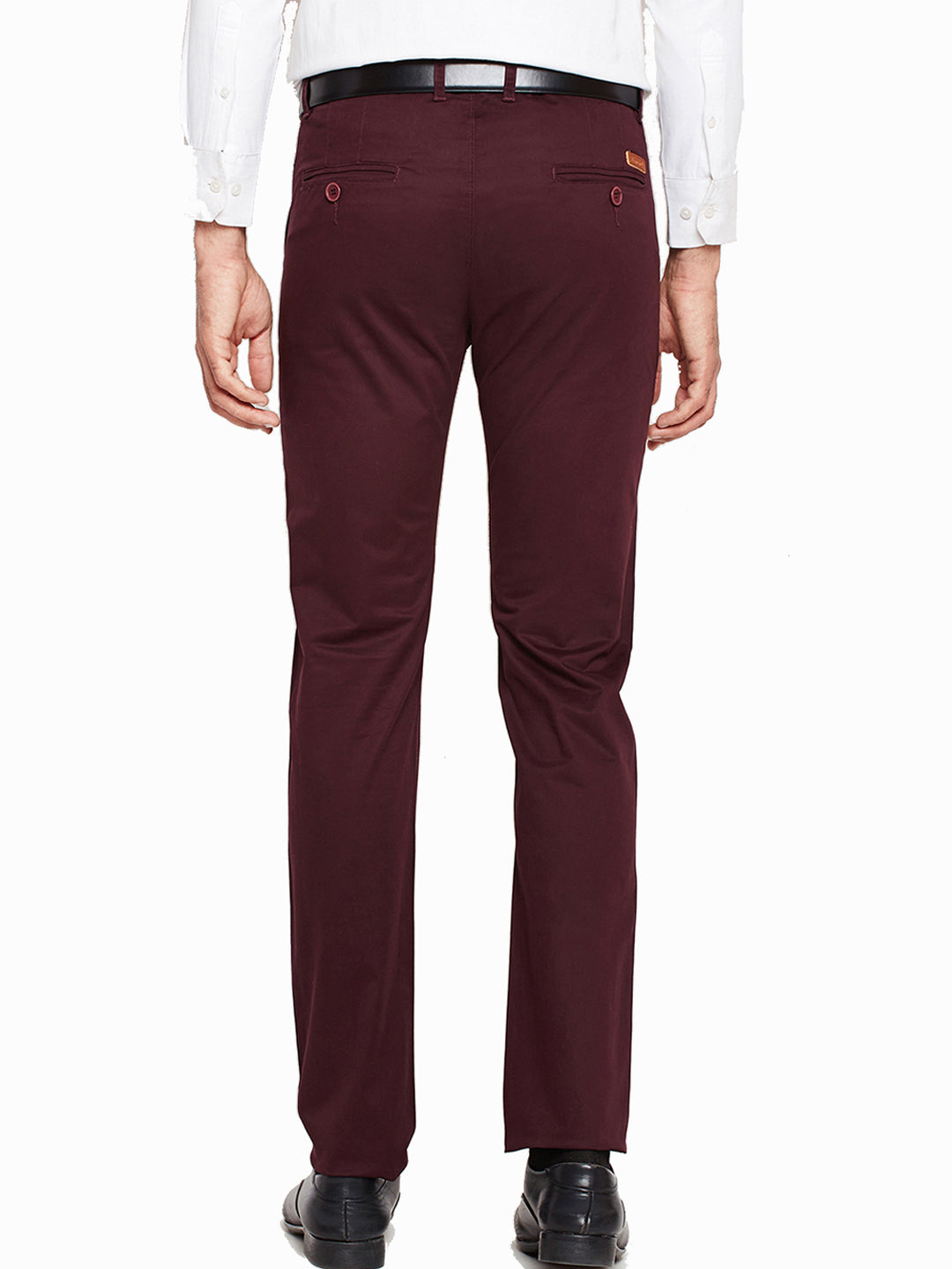 Men Wine Self Design Solid Stretchable Mid Rise Slim Fit Chinos Trouser