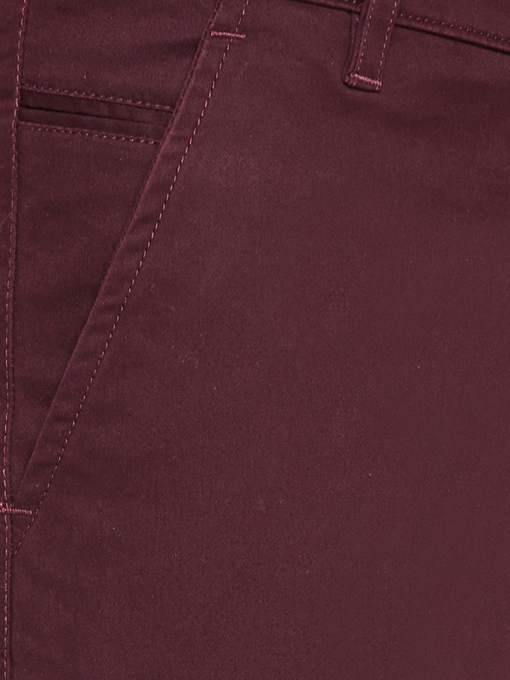 Men Wine Self Design Solid Stretchable Mid Rise Slim Fit Chinos Trouser