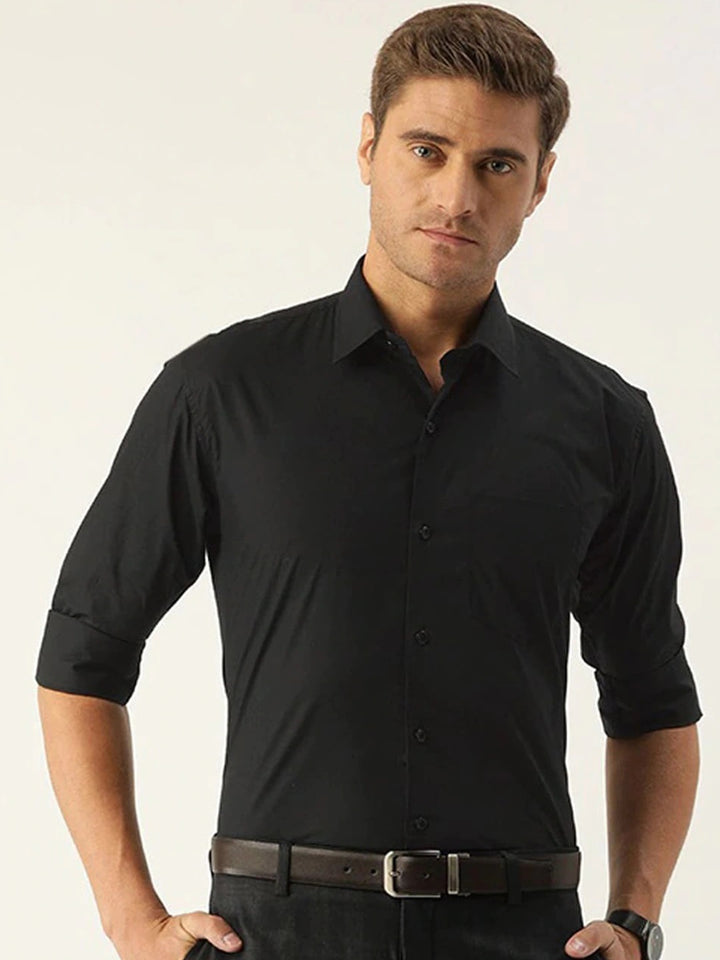 Men Black Solids Pure Cotton Slim Fit Formal Shirt