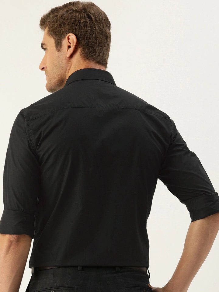 Men Black Solids Pure Cotton Slim Fit Formal Shirt